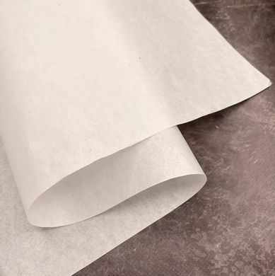 Крафт папір білий у рулоні (60см*25м) 70г/м (1.1 кг)