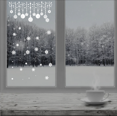 Наклейка на окно Шарики+Снежинки