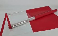 Калька флористическая с окошком красный (0.7*10м)