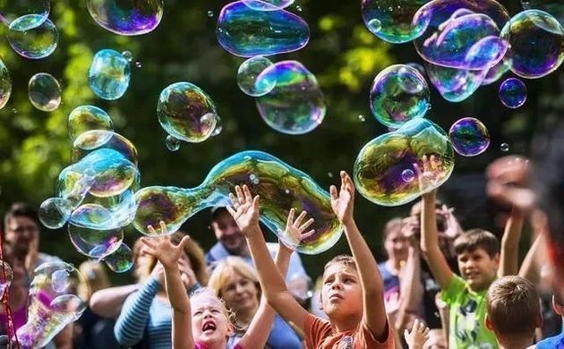 Жидкость для гигантских пузырей GIG BUBBLES DAY 1000 мл